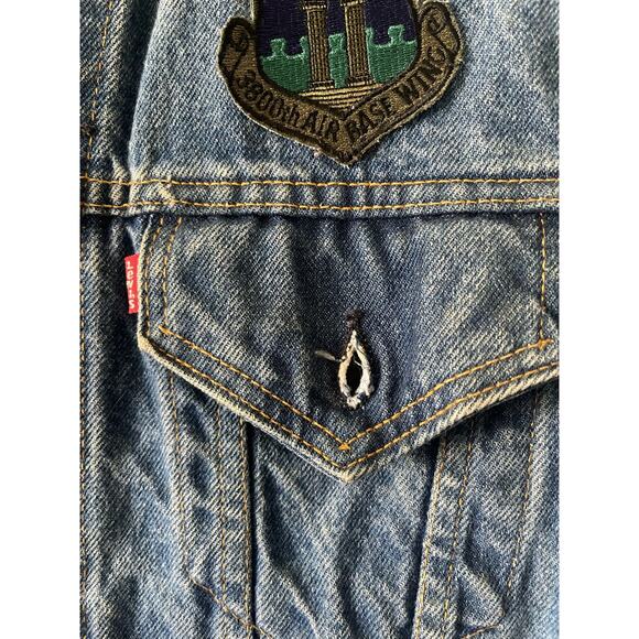 Vintage‎ Levi’s Denim Jacket - Picture 12 of 16